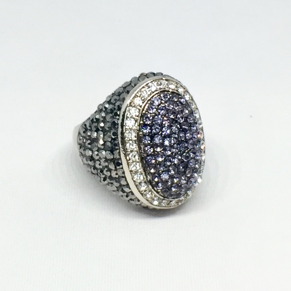 Crystal Statement FashionRing - Picture 1 of 4